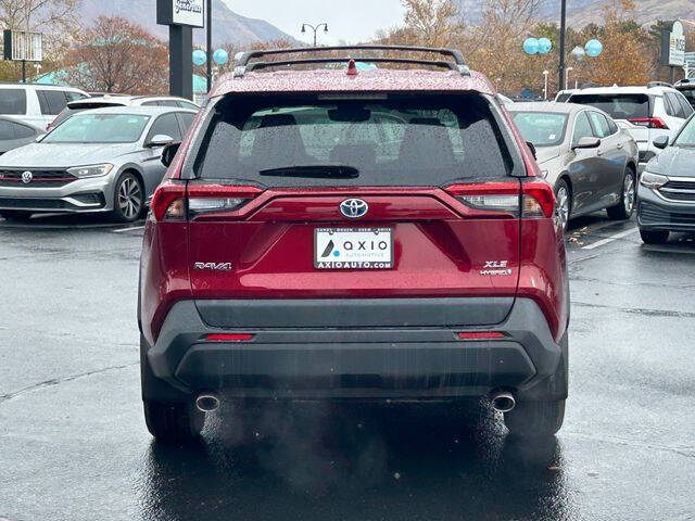 2024 Toyota RAV4 Hybrid XLE