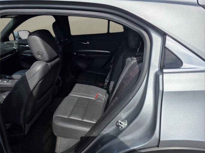 2024 Cadillac XT4 Premium Luxury