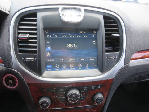 2012 Chrysler 300 Limited