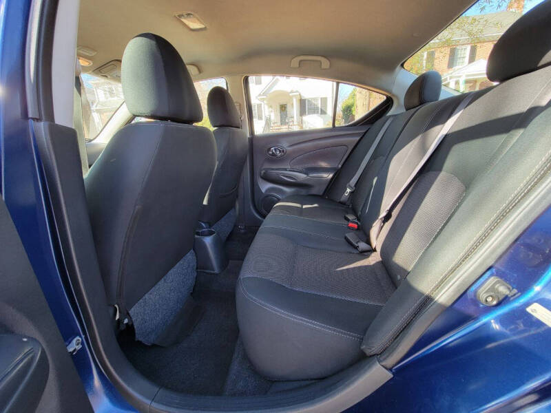 2019 Nissan Versa S Plus