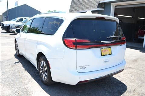 2021 Chrysler Pacifica Touring L