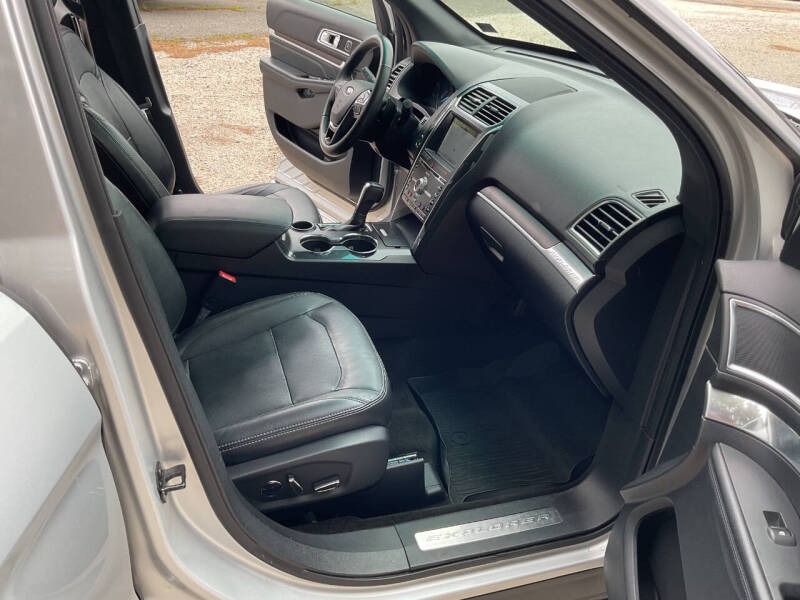 2017 Ford Explorer Limited