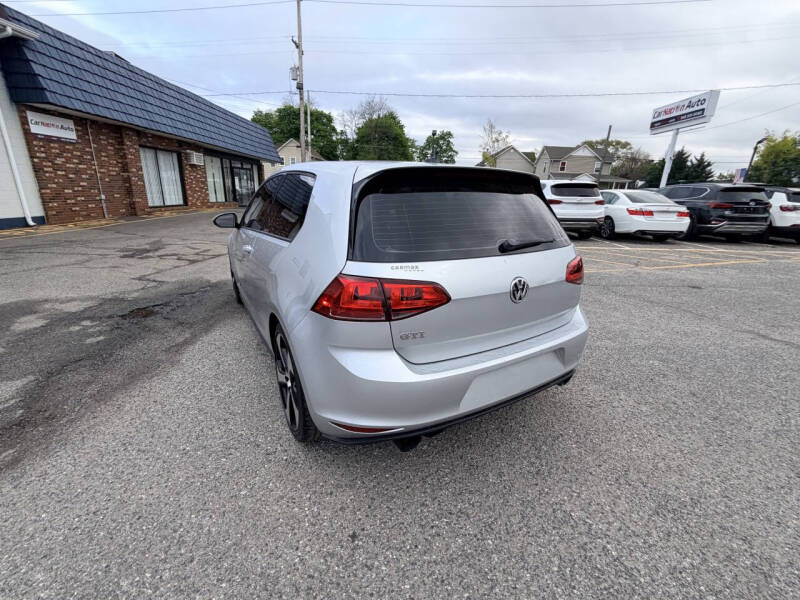 2016 Volkswagen Golf GTI S