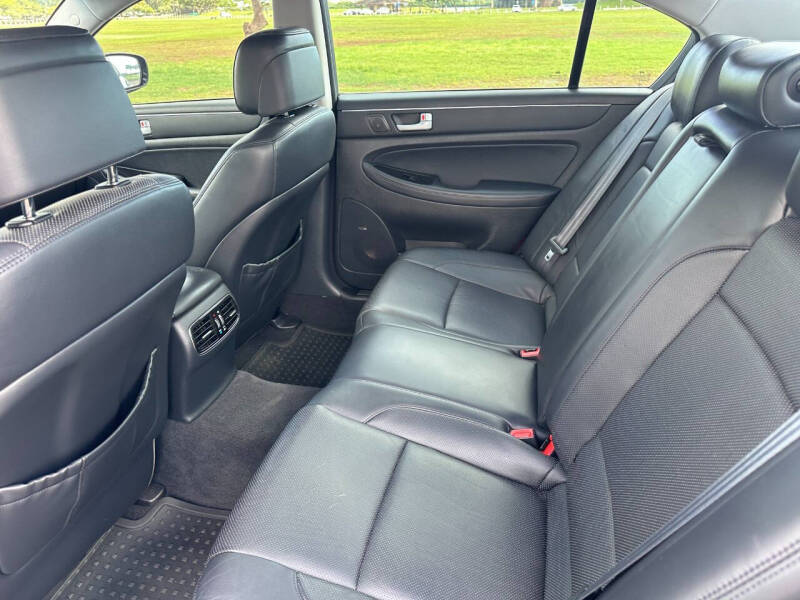 2013 Hyundai Genesis 3.8L