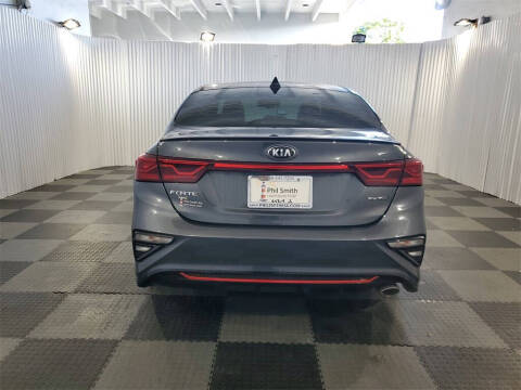 2020 Kia Forte GT Line