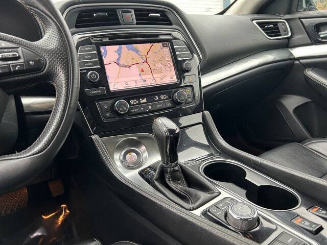 2022 Nissan Maxima 3.5 SV