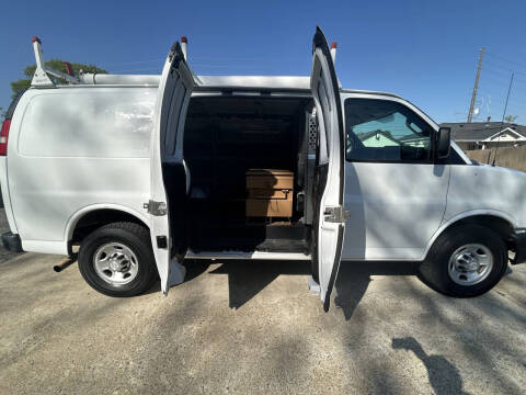 2016 Chevrolet Express 3500