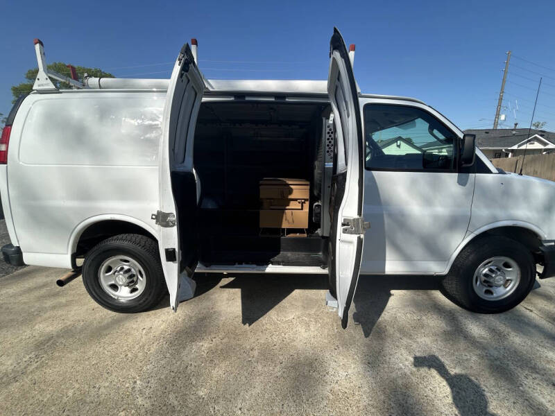 2016 Chevrolet Express 3500