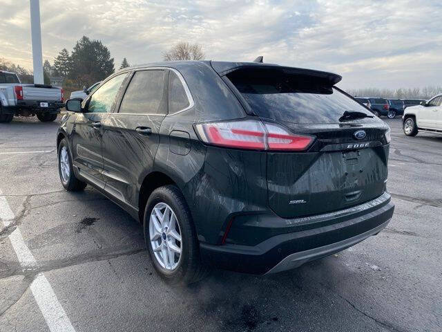 2022 Ford Edge SEL