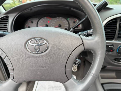 2004 Toyota Sequoia Limited