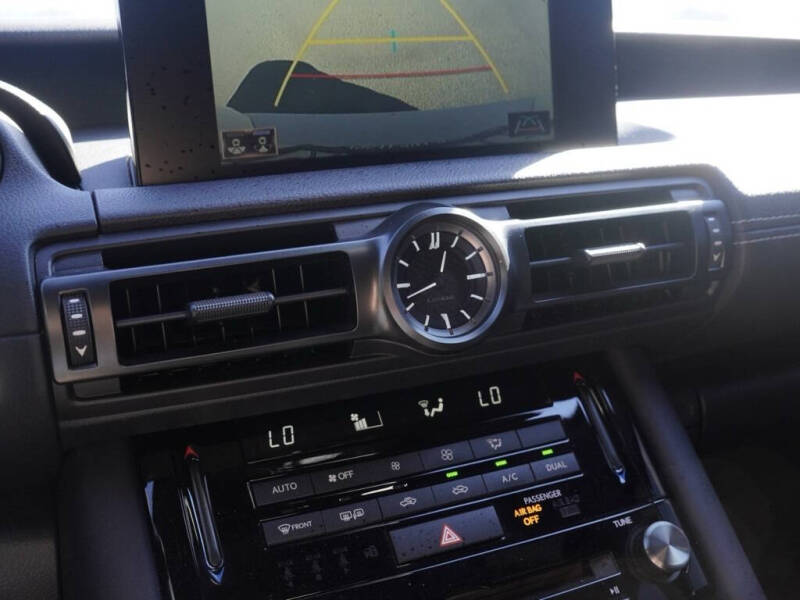 2024 Lexus IS 300 F SPORT Design