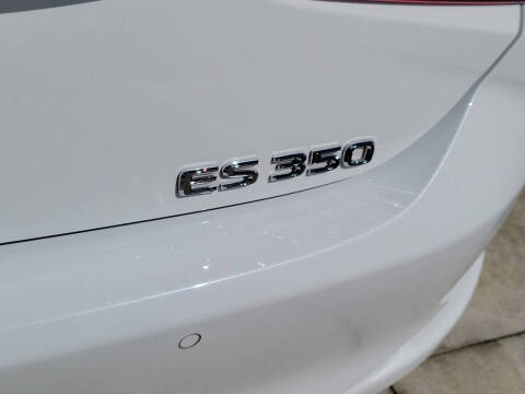 2022 Lexus ES 350 F SPORT
