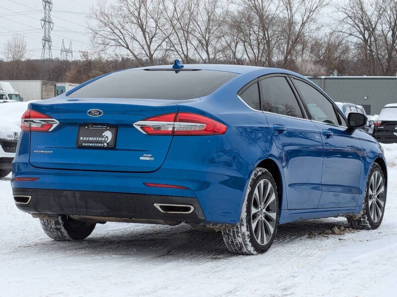 2020 Ford Fusion SE
