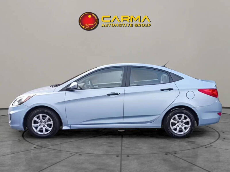 2012 Hyundai Accent GLS