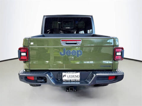 2021 Jeep Gladiator Sport