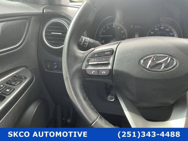 2021 Hyundai Kona SEL