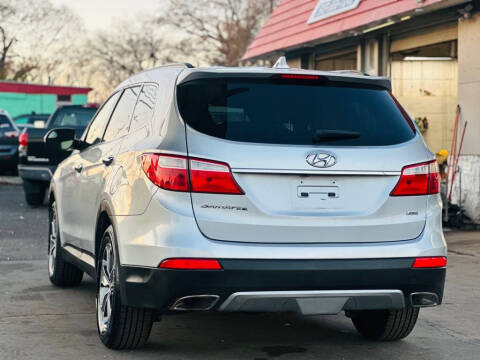 2016 Hyundai Santa Fe SE