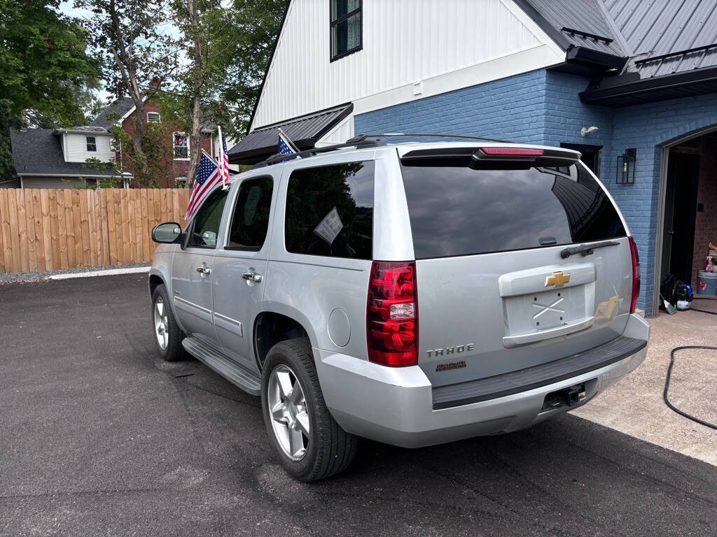 2013 Chevrolet Tahoe for sale at Michael Johnson @ Allens Auto Sales Hopkinsville in Hopkinsville, KY