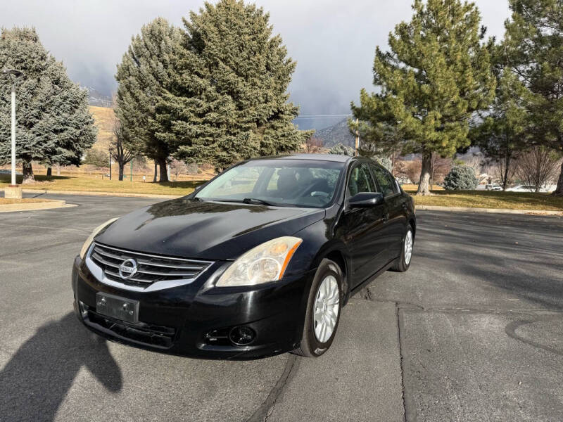 2011 Nissan Altima for sale at CR Cars in Orem UT