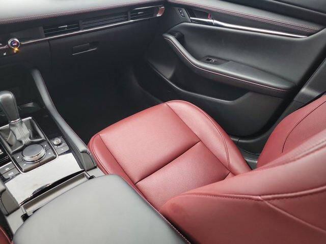 2025 Mazda Mazda3 Sedan 2.5 S Carbon Edition