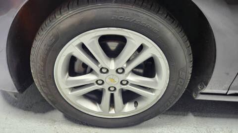 2017 Chevrolet Cruze LT Auto