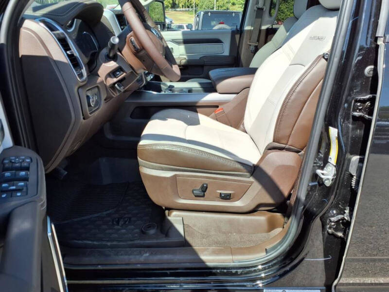 2025 RAM 3500 Laramie