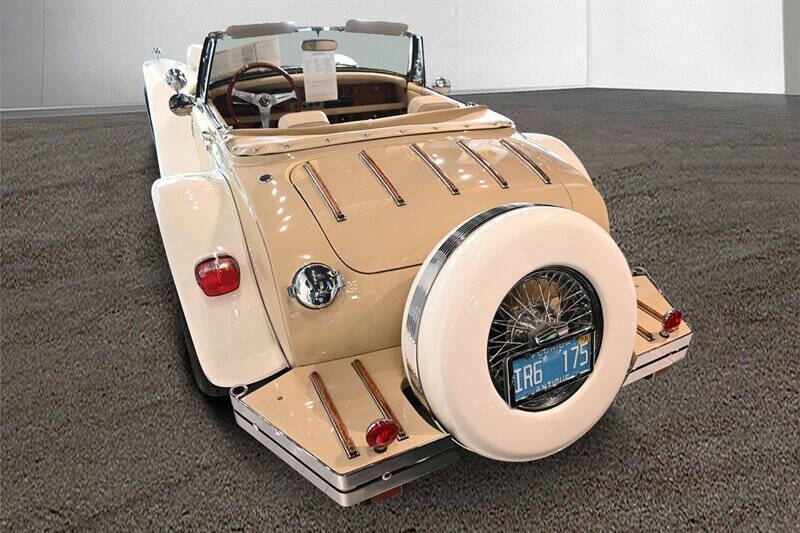1977 Clenet Convertible 6