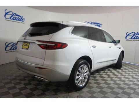 2021 Buick Enclave Essence