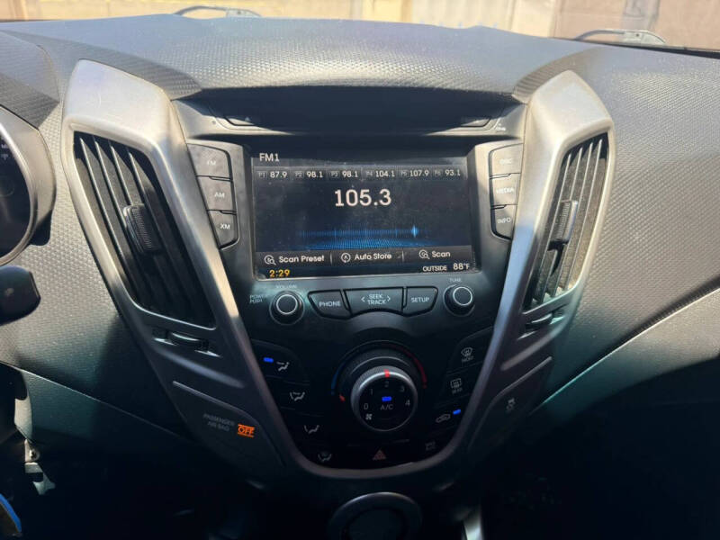 2015 Hyundai Veloster