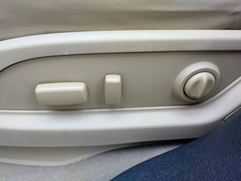 2012 GMC Acadia Denali