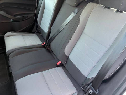 2017 Ford Escape S