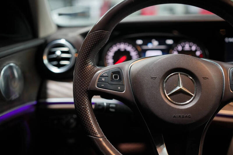 2018 Mercedes-Benz E-Class E 300