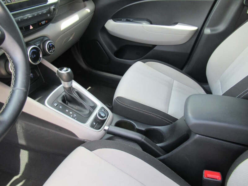 2020 Hyundai Venue SEL