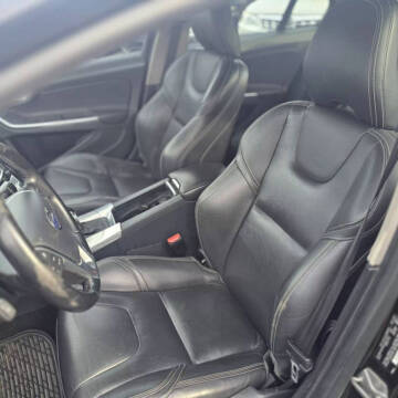 2017 Volvo S60 T5 Dynamic