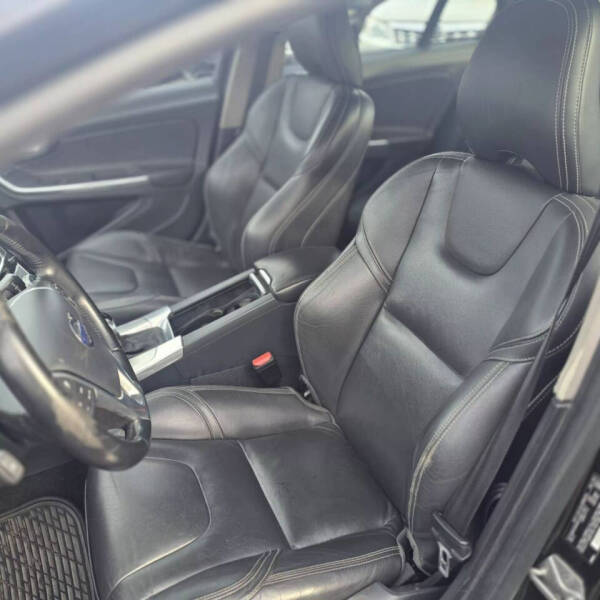 2017 Volvo S60 T5 Dynamic