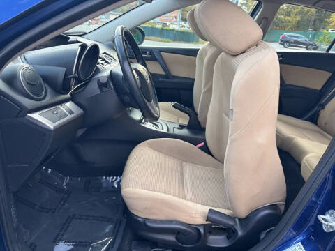 2012 Mazda MAZDA3 i Touring