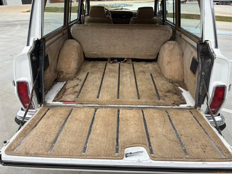 1988 Jeep Grand Wagoneer