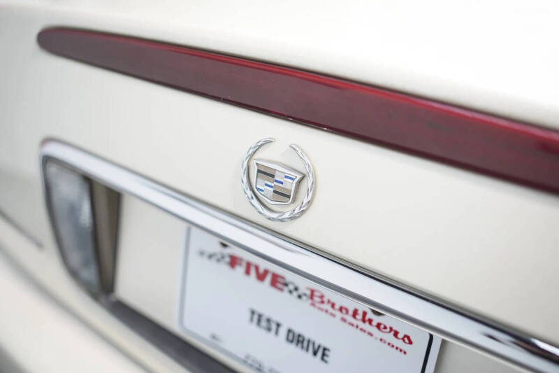 2003 Cadillac DeVille DHS