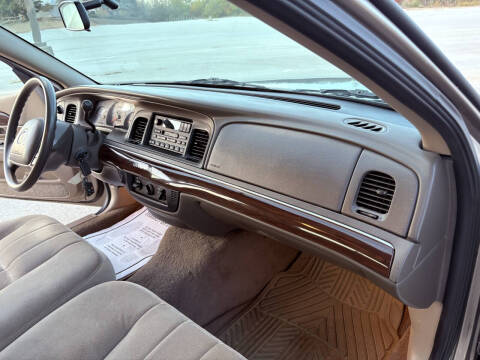 2003 Mercury Grand Marquis GS