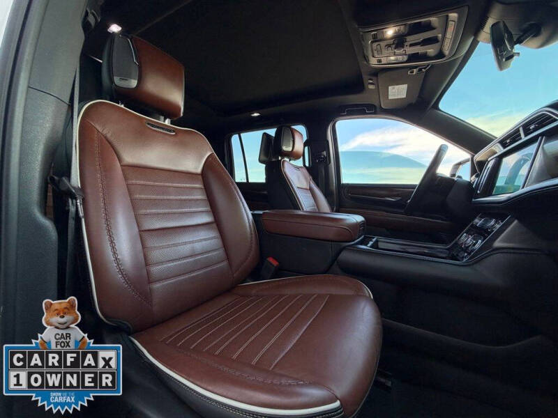 2023 GMC Yukon XL Denali Ultimate