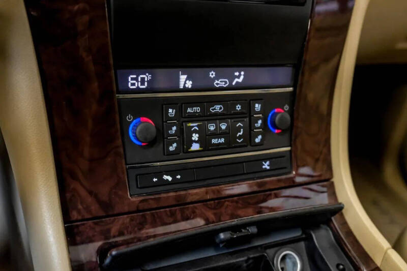 2014 Cadillac Escalade Premium