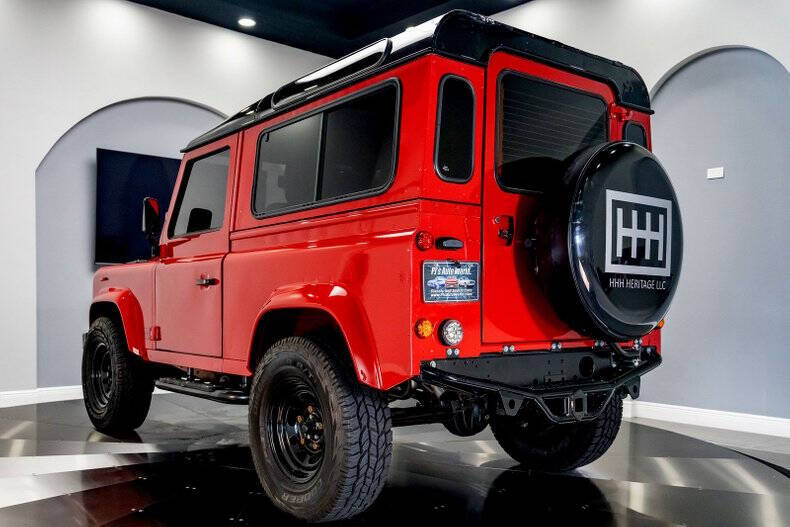 1986 Land Rover Defender