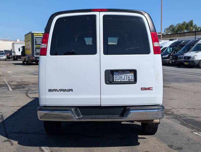 2018 GMC Savana LT 3500