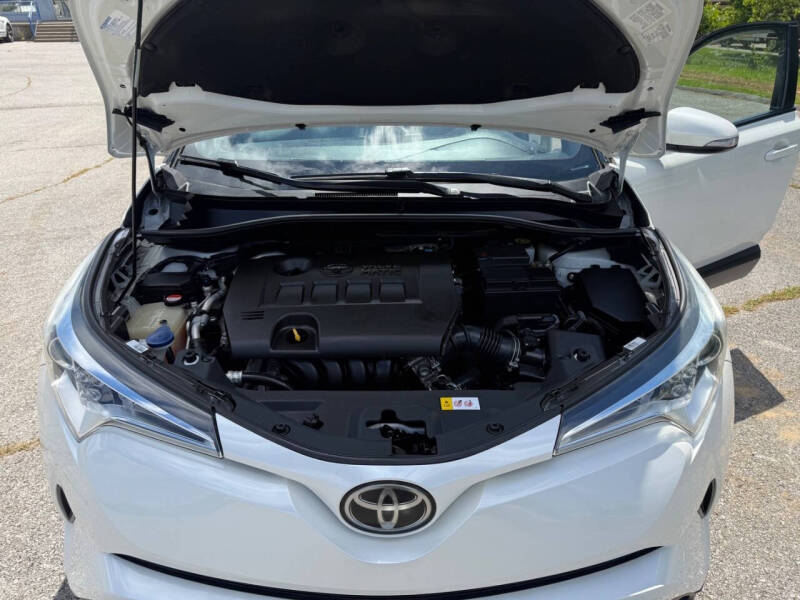 2018 Toyota C-HR XLE Premium