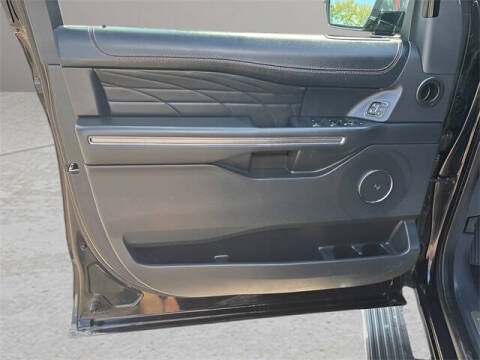 2022 Ford Expedition MAX Platinum