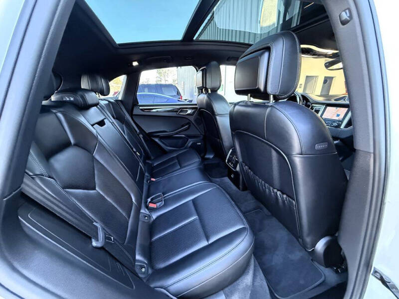 2018 Porsche Macan GTS