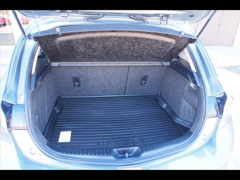 2012 Mazda MAZDA3 i Touring