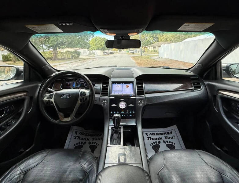 2017 Ford Taurus Limited