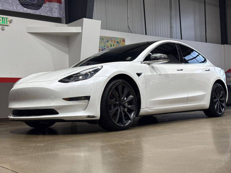 2020 Tesla Model 3 Performance