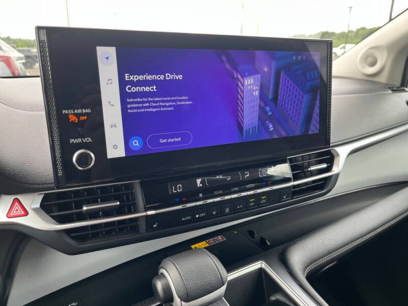 2025 Toyota Sienna
